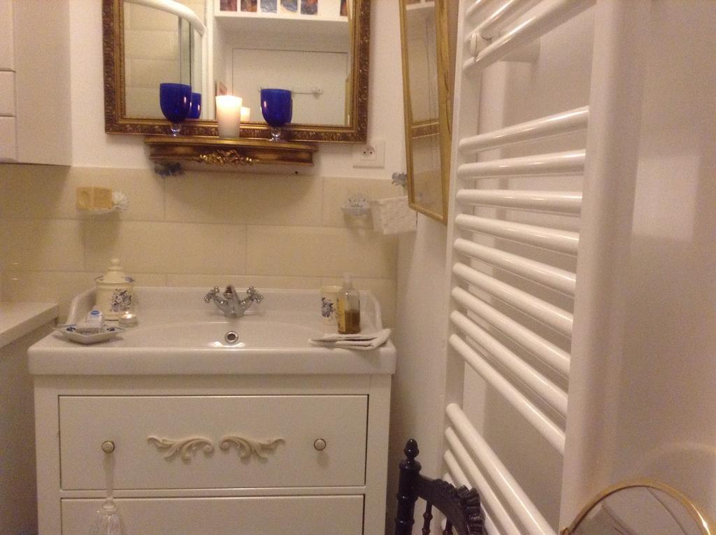 Lamison Du Phare Honfleur Chambres D'Hotes Et按摩浴缸Prive