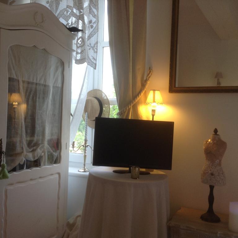 Lamison Du Phare Honfleur Chambres D'Hotes Et按摩浴缸Prive床和早餐