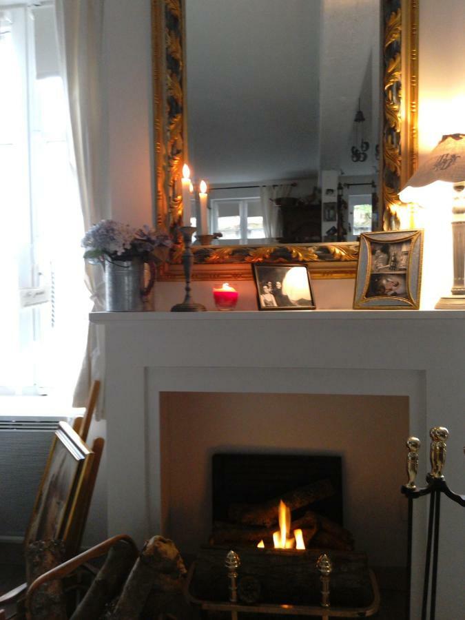 住宿与早餐Lamison Du Phare Honfleur Chambres D'Hotes Et Jacuzzi Prive 3*